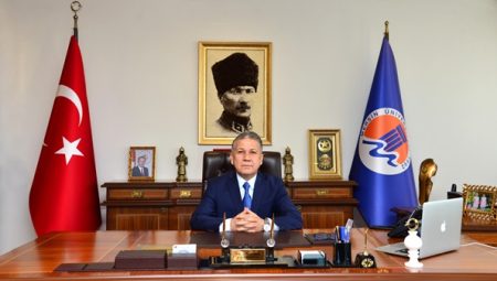 Mersin Üniversitesi YÖK’ün Hazırladığı 2024 Üniversite İzleme ve Değerlendirme Genel Raporu’nda 4 Kategoride Türkiye’nin En İyileri Arasında