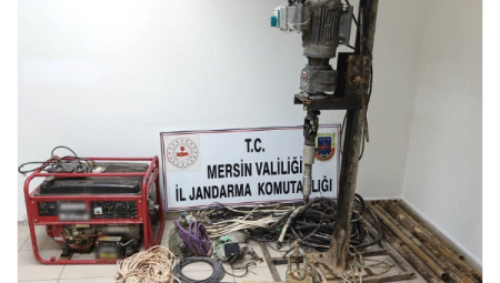 Mersin Tarsus’ta Jandarma 5 Şüpheliyi Suçüstü Yakaladı