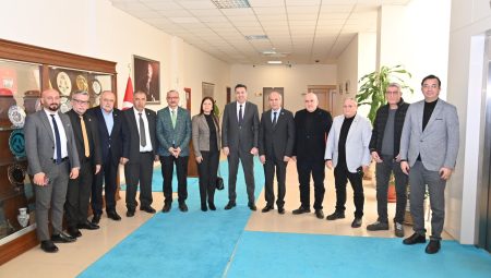 AGF ve BİK Genel Kurul Üyeleri, OKÜ Rektörü Prof. Dr. Turgay Uzun’u Ziyaret Etti