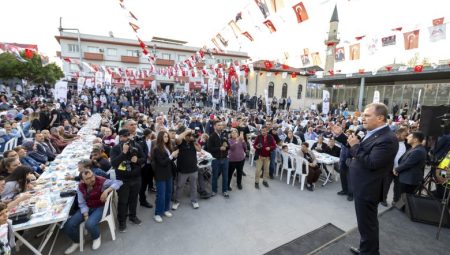 SEÇER, “SİYASET ARENASINDA YARGIYI SOPA OLARAK KULLANMAK YANLIŞTIR”