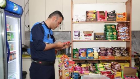 TOROSLAR ZABITASI OKUL KANTİNLERİNİ DENETLEDİ