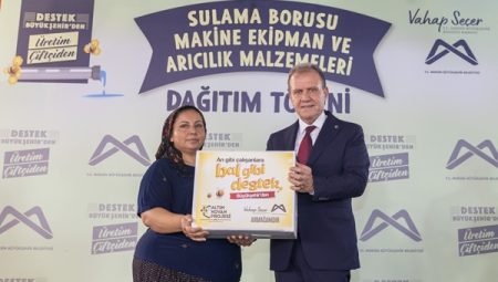 MERSİN BÜYÜKŞEHİR’İN TARIMA DESTEĞİ TAM GAZ DEVAM EDİYOR